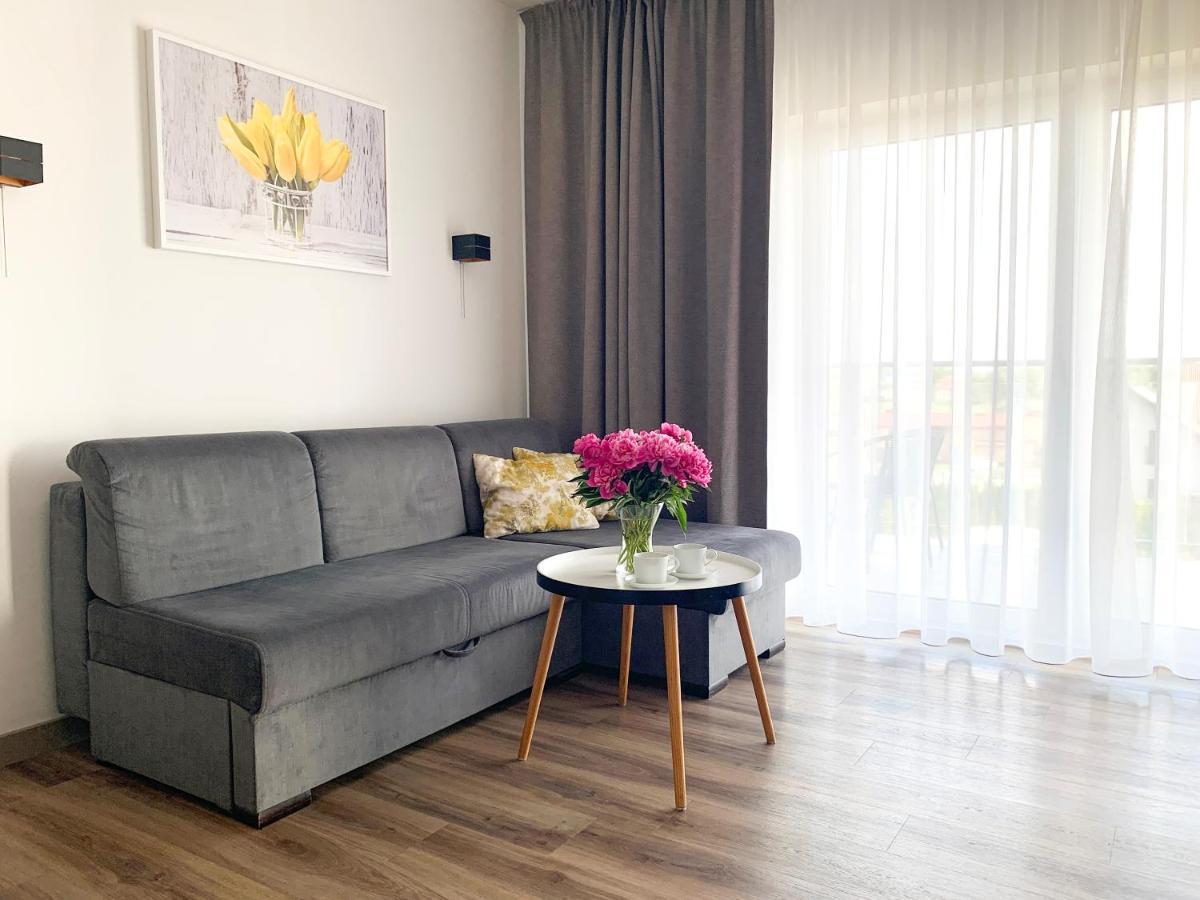 Apartament Livia Сяноженти Екстериор снимка
