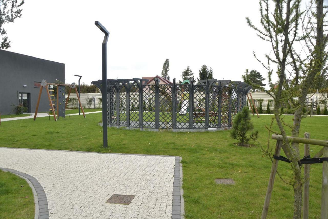 Apartament Livia Сяноженти Екстериор снимка